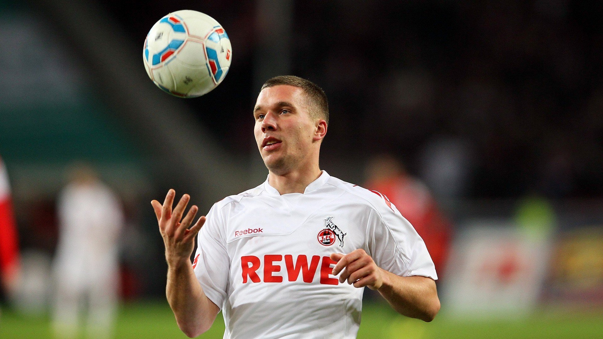 开云在线入口-《FIFA》虚拟世界杯线上线下同步启动，足球盛宴再升级！，fifa有世界杯模式吗